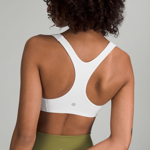 Lululemon wonder train bra C/D SIZE 6 - Picture 6 of 7